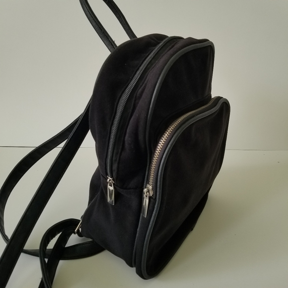 🚫SOLD🚫Backpack Purse - Picture 3 of 8